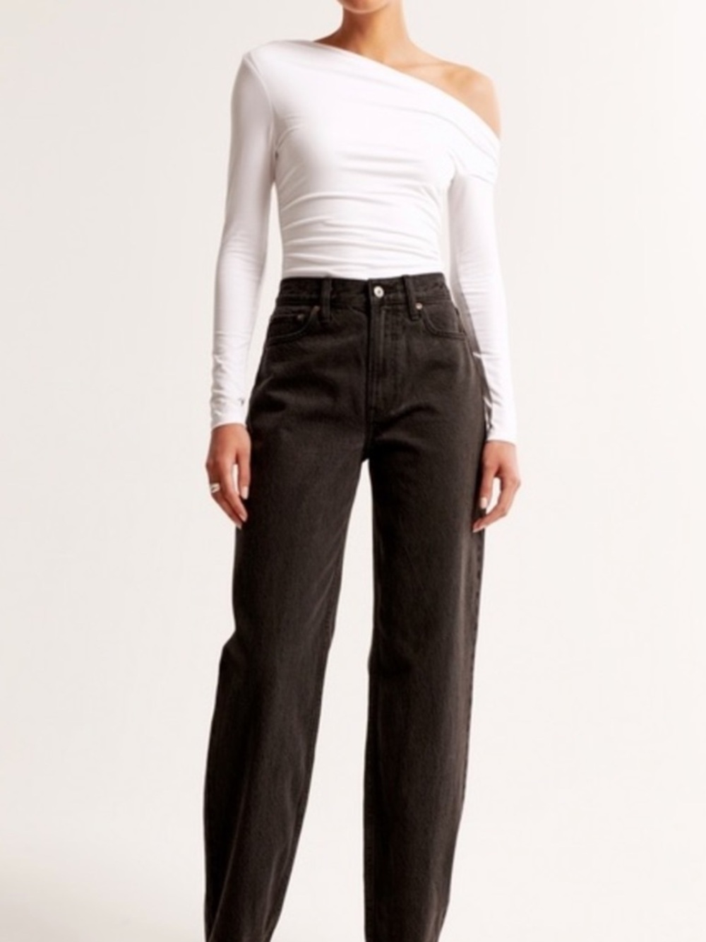 Abercrombie & Fitch High Rise Taper Jeans